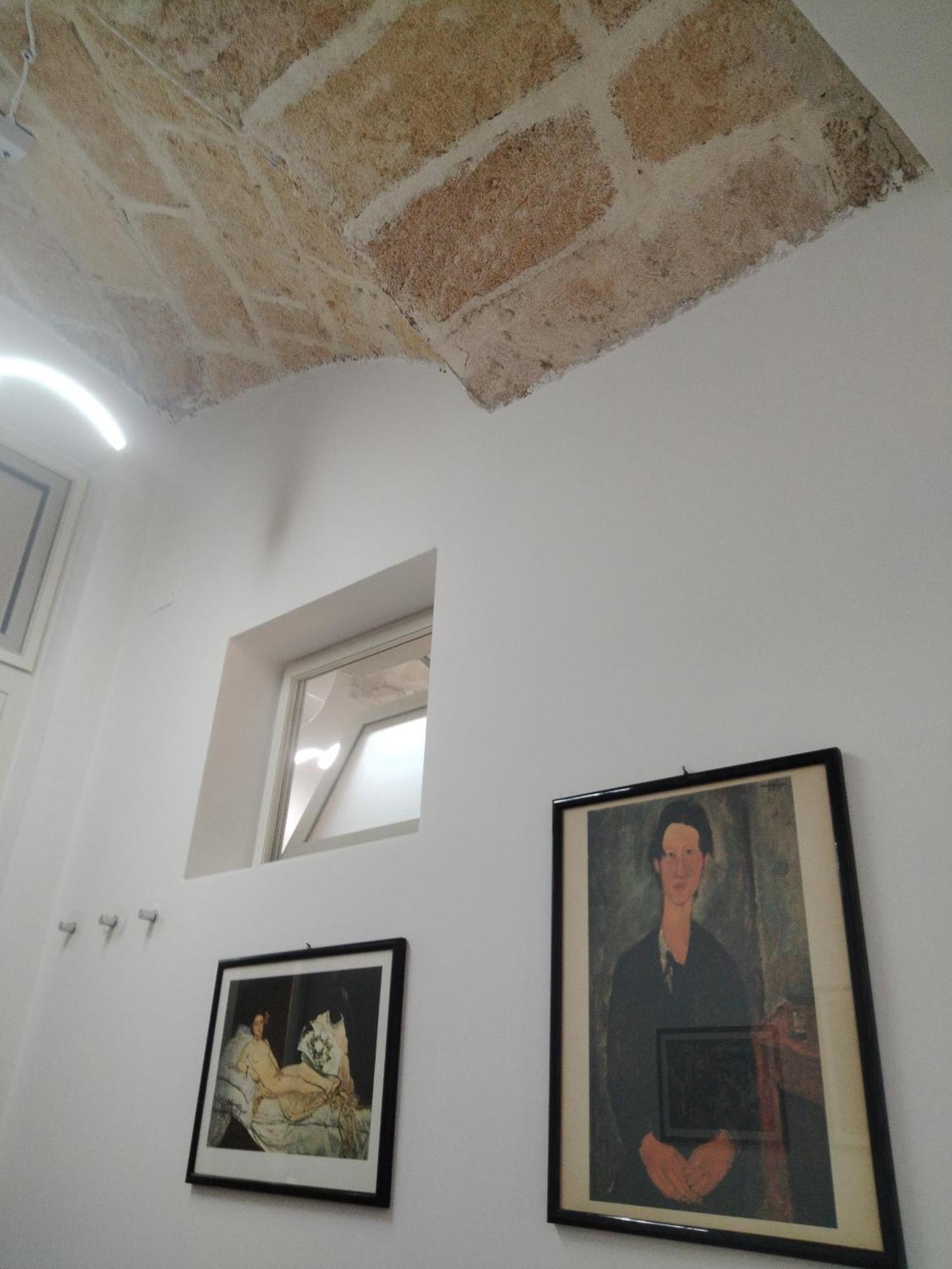 Casa Vacanza Nel Cuore Della Pietra Барлетта Екстер'єр фото